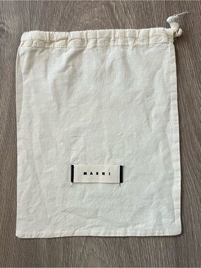 Marni dust bag (162)